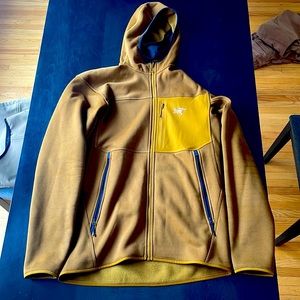 Men’s Arcteryx Fleece Hoody